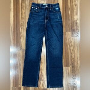 Abercrombie & Fitch The 90’s Straight Ultra High Rise Jeans (NEVER WORN)